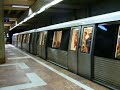 Metro Bukarest (Bucuresti) bei der Abfahrt in Pia?a Unirii