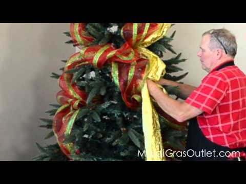 how to decorate a christmas tree with mesh netting