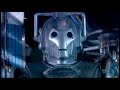 Kryten the Cyberman loses his head...
