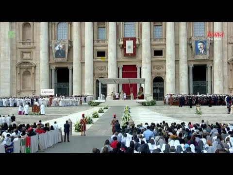 Ks. bp Jan Chrzciciel Scalabrini oraz Artemide Zatti – nowi święci Kościoła