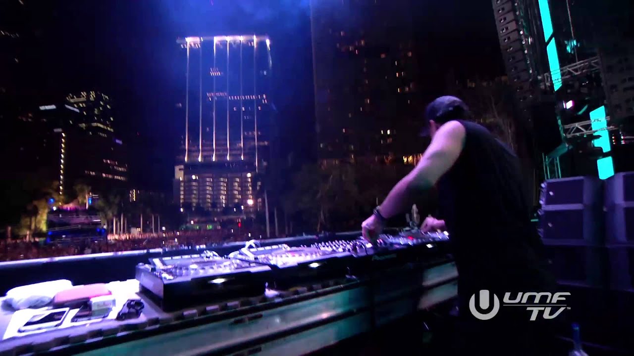 Afrojack - Live @ Ultra Music Festival Miami 2015