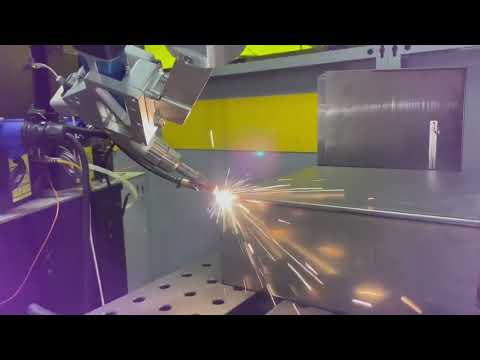 IPG Cobot System Laser Cobot | Pioneer Machine Sales Inc. (1)