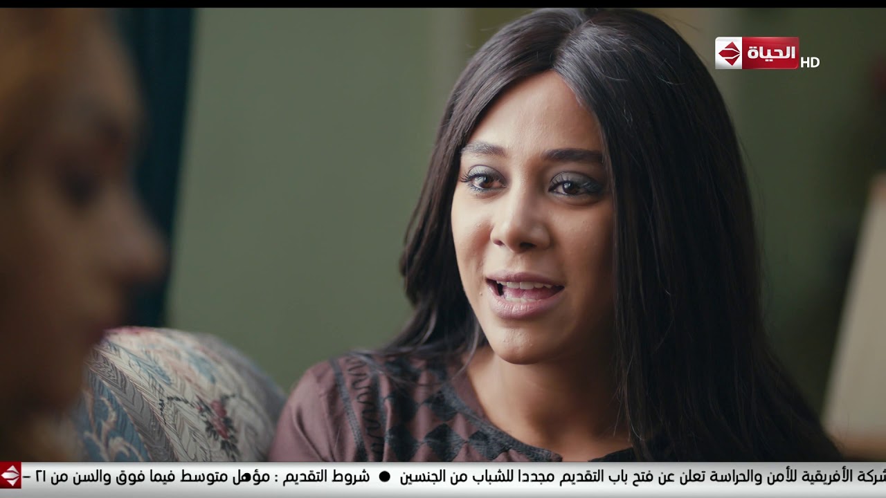 مسلسل بحر - جواهر خايفة على سالم يكون عرف واحدة من بيتوع مصر وفاطمة بتنصحها