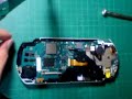 taking apart the PSP-2000