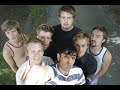 Navid Modiri & Gudarna - Med socker på Navid Modiri & Gudarna - Med socker på