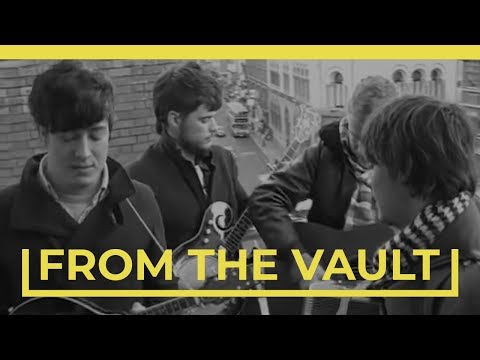 balconytv - Mumford & Sons perform 'The Baljolin Song' on BalconyTV. Subscribe to us right now at - http://bit.ly/subscribetoBalconyTV 'Like' us on Facebook - http://Fac...