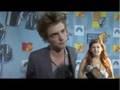 Robert Pattinson - MVA Red Carpet Interview