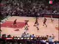 Tyrus Thomas caps an amazing sequence with an alley-oop