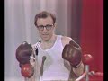 Woody Allen peleando con un canguro 