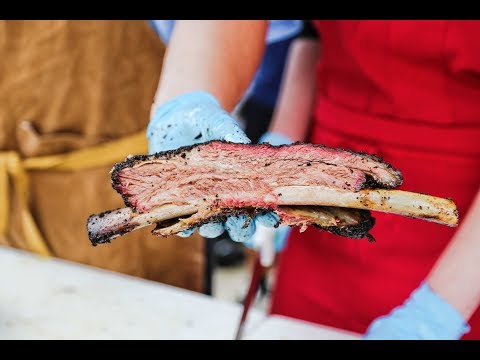 barbecue - Join Angel, Natalie, Hayden and Chef Paul Petersen at La Barbecue in Austin, TX. Special thanks to Alison Clem, John Lewis and their fantastic staff and food...