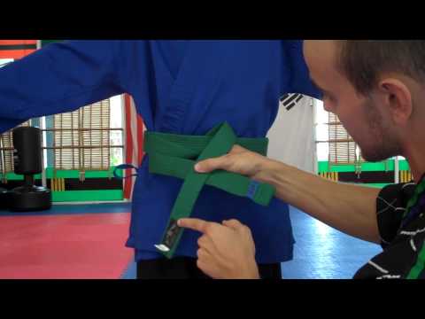 how to tie a white belt in taekwondo