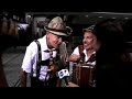 Australian Yodel - Lowenbrau gate crash Australian Idol
