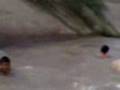 videos de locos bañandosee en tangaaas!!