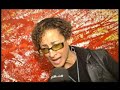 doris cales hace una improvisaci�n de jazz para como te lo cuento, el magazine de humos de localia tv.