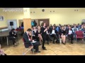 Click to View : Młodzi debatują przed wyborami