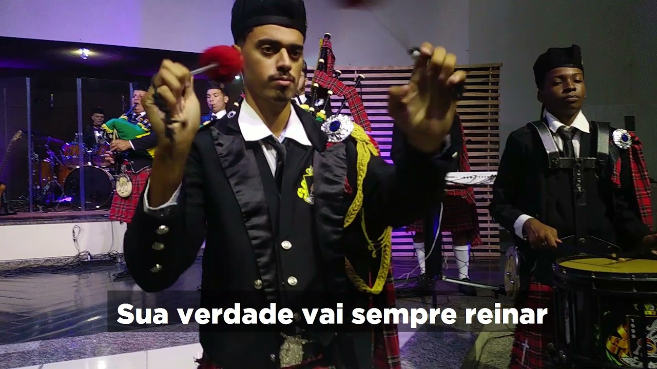 Ele é Exaltado