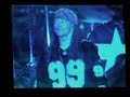 Axl is having a bad day