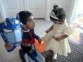 videos de 2008 Halloween Amaan and Aliza Part I