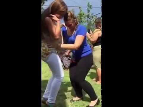 video-linktoworks-The most funniest game played at a baby shower LOOOL