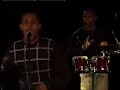 Dis moi live au triton Dis moi live au triton