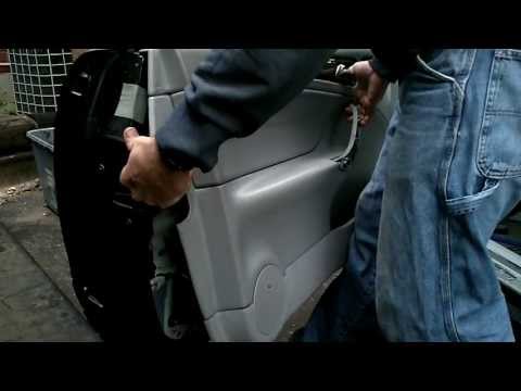 how to remove mercedes cl door panel