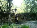 simon fait un saut a piolenc en vtt