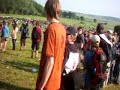 Demonstranten am Westgate von Heiligendamm beim G8-Gipfel 2007. Schlechte Qualität, außerdem kurz. Naja, halt was für Nostalgiker.Keine Ausschreitungen, alles friedlich. Vor dem etwa halbstündigen Wasserwerfereinsatz hat meine Kamera den Geist aufgegeben..Demonstration at the westgate during the G8 summit 2007 in Heiligendamm