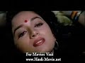 MADHURI DIXIT & VINOD KHANNA HOT KISSING SCENE VERY HOT SCENE