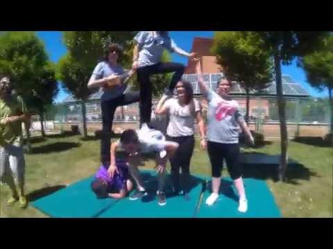 AGUSTINIANO - Lipdub realizado en el colegio Seminario Menor Agustiniano de Guadalajara con motivo del Día de la Familia (10 de mayo de 2014) Canción: Live your life. Arti...