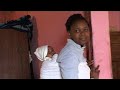 Film makers help township inhabitants understand how to prevent the spread of HIV. The Global Fund supports their community based communication activities.