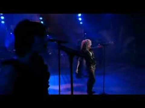 vargtimmen - One of the first songs she sang when she was in Fame Factory, Sara Löfgren does backing vocals on this songs.