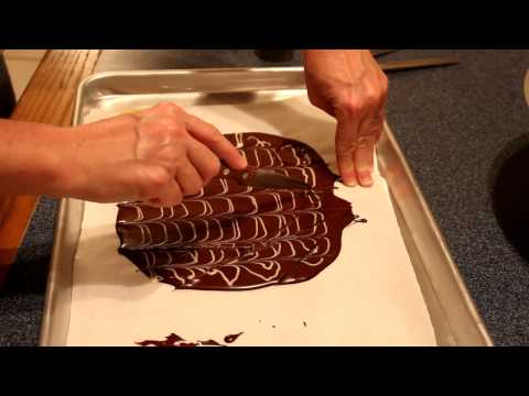 video-linktoworks-Mocha Frosted Chocolate Cake w/ Chocolate Decorations.