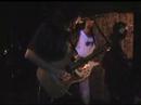 Yellow Fone toca: Metallica - Enter Sandman