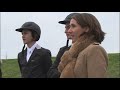 la c�l�bre productrice d'�missions de t�l�-r�alit� nous parle de l'equidia life acad�mie et de son envie de faire vivre � ces jeunes cavaliers, une exp�rienc...