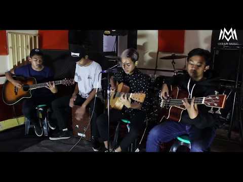 Merapi Studio (Blitar) Session # 3: 78 Band - Gunslinger (Avenged Sevenfold Cover) Merapi Studio (Blitar) Session # 3: 78 Band - Gunslinger (Avenged Sevenfold Cover)