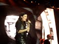 Laura Pausini canta SE FUE en Movistar Arena 2012
