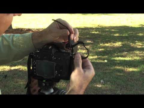 how to fasten nikon camera strap