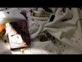 .. 100 ans de sommeil d'une belle au bois dormant... 100 ans de r�ve(s)... errances et d�ambulations au dessus de son lit...

un premier rush, une premi�re s�quence... en secret, juste un in�dit d'un film en cours...

musique de bill horvitz + quelques notes en fond de 