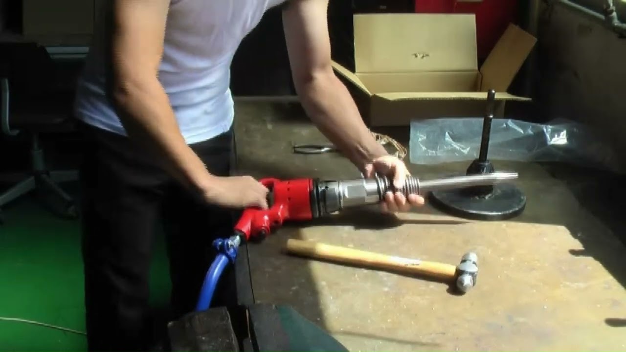 Toku AA 1 3B Chipping Hammer