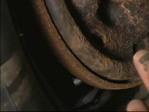 how to adjust drum brakes on a truck