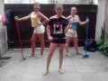 A menina da canga - party in the U.S.A