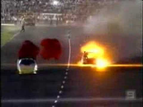 funny car crashes. Funny Car Crash