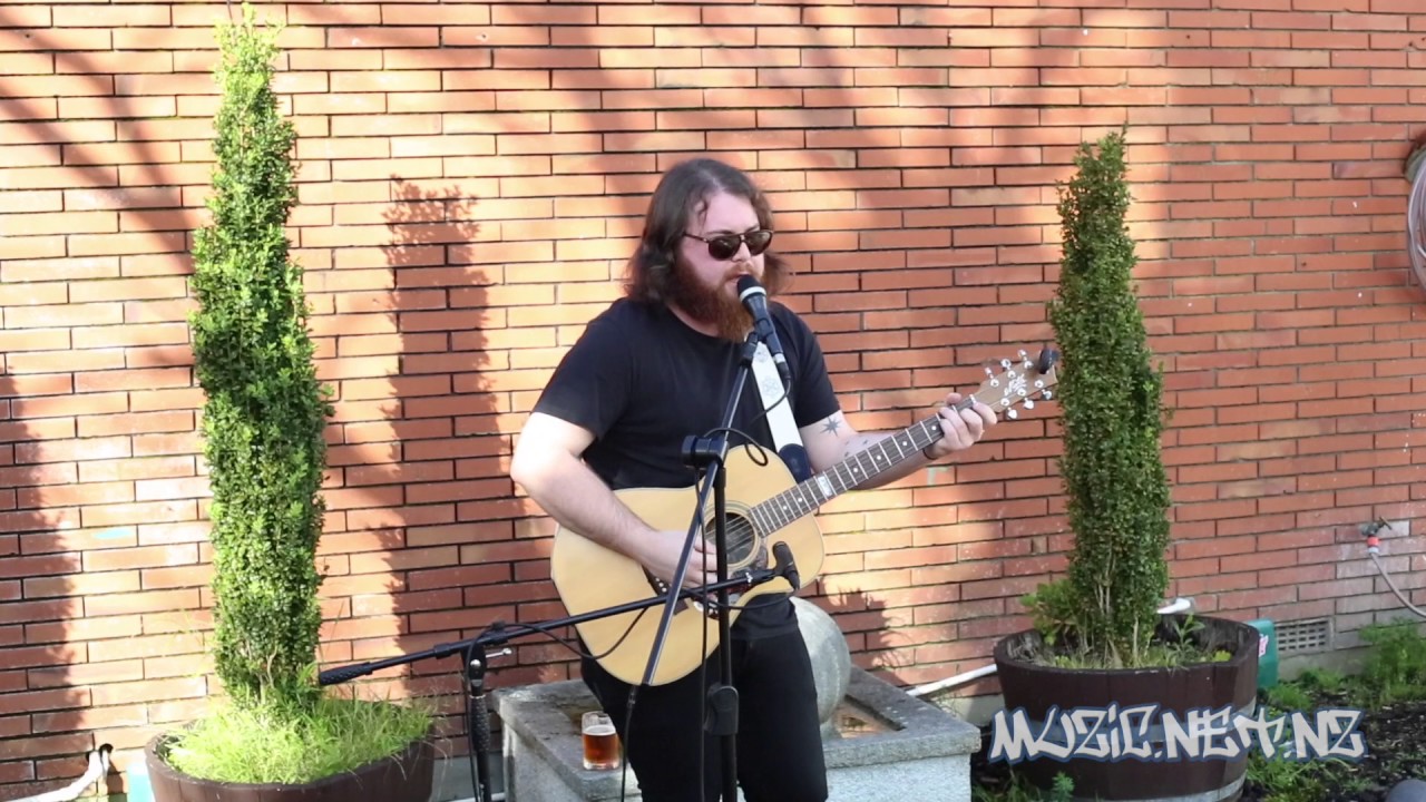 Skinny Hobos - Live & Acoustic for Muzic.net.nz