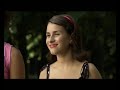 GO!AZEN musikalaren trailerra!Jabi Elortegik eta Aitor Arangurenek zuzendu duten film berria.Aktoreak: Iñigo Azpitarte, Bárbara Rivas, Yerai Vázquez, Yago Mateo, Inma Fernández, Aitor Samuell, Pedro Alfonso Vilas, Zulai Plazola, Mikel Losada eta Ramón Agirre.Beñat eta Landa lagun banaezinak dira. Lehendabizikoa ikasle ona da eta adiskide hobea. Bigarrenak, ordea, zazpi asignatura suspenditu ditu, eta gurasoek udalekura bidali dute, urte osoan egin ez duena egin dezan udalekuan. Beñat prest dago duen guztia emateko bere lagunaren alde, eta horregatik erabaki du bera ere udalekura joango dela Lanadarekin batera.Irati neska uzkurra da eta ikasle ona, baina oso ikasturte txarra pasatu du: bere gurasoek banantzea erabaki dute eta neska ez dago bere onenean.Gurasoek alaba udalekura bidaltzea erabakitzen dute, hori izango delakoan onena neskarentzat. Desire, handinahiko neska pija izan arren bihotz samurrekoa baita, Iratirekin batera joango da udalekura.Elkar ikusi bezain laster, Beñaten eta Iratiren arteko maitemina bat-batekoa izango da.Hortik aurrera, udak beste bide bat hartuko du. Baina bien arteko maitasuna ez da beti bide leuna izango. Kanpamenduak oso neurri zorrotzak ditu nesken eta mutilen arteko harremanei dagokienean, eta beren lagunek, gainera, ez dute begiko bien arteko enamoramendua. Hori guztia gutxi balitz, Gorka, mutil mizkin aberats bat, Iratirekin kapritxatu da, eta eginahal guztiak egingo ditu Beñat hondoratzeko.Aldi berean, udalekuko zuzendari zorrotzak sorpresa handiz eta umore txarrez bizi ditu musikako irakasle berriaren praktika pedagogikoak. Julenek ikasleei irakatsi nahi dienez, musika oso modu desberdinetan bizi daiteke, norberak jartzen duen desioaren baitan dago guztia.