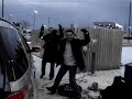 How to change a flat tire with 12 Armenian guys How to change a flat tire with 12 Armenian guys