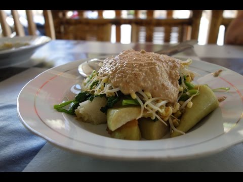 Gado gado - Mung sprouts with peanut sauce