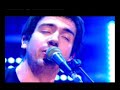 Snow Patrol performing \"Chasing Cars\"