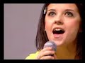 Virginia - \"The First Time Ever I Saw Your Face\"