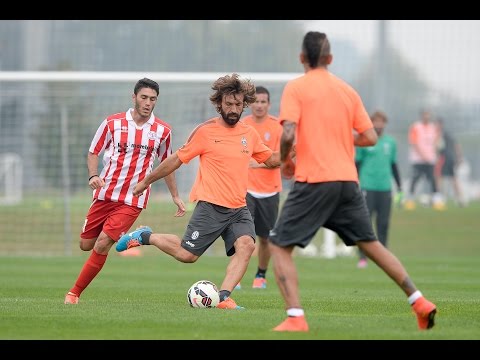 L'allenamento della Juventus con il Caravaggio L'allenamento della Juventus con il Caravaggio