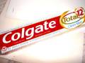 A saúde é minha companhia porque também uso Colgate todo dia!